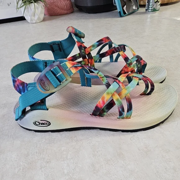 Chaco Z/Cloud Tie Dye Hiking Sandals Size 9 - Picture 1 of 7